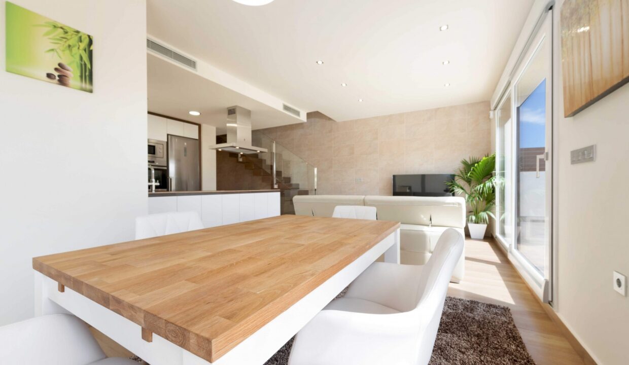 004Herrada5e28633c59a36