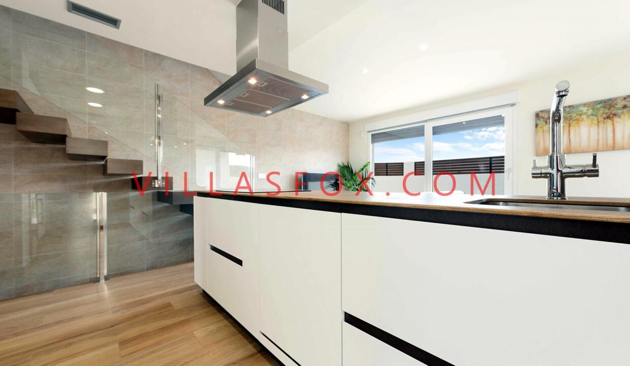 008Herrada_Copy_5cab2a3a7ae19