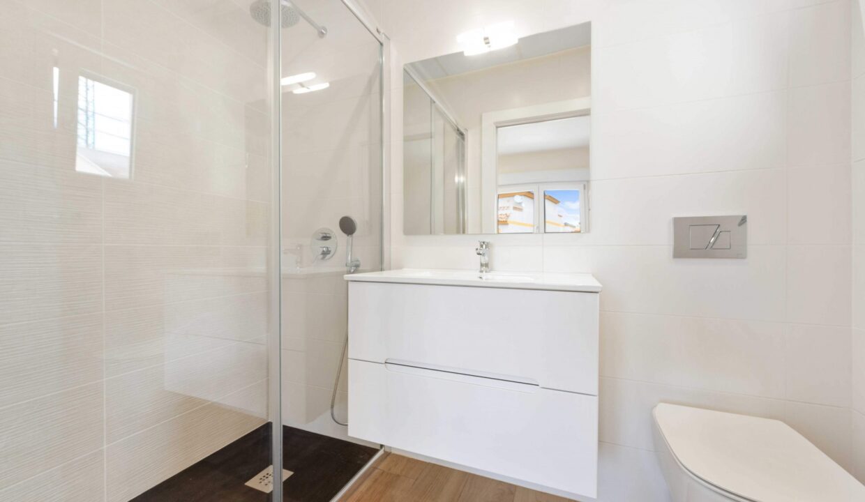 016Herrada5e28634847935