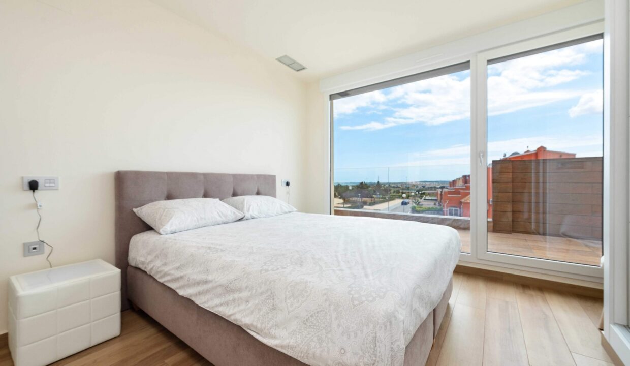 017Herrada5e286348250a0