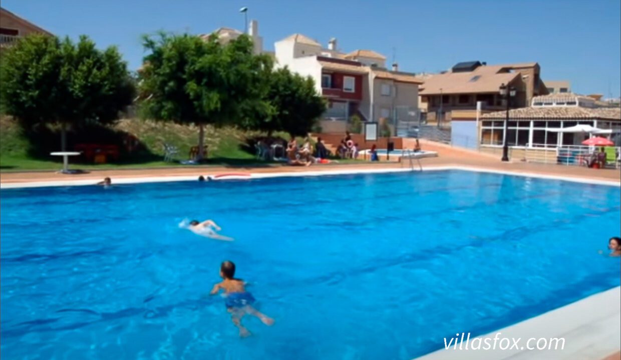 10251674715190piscinamunicipalsanmigueldesalinasswimmingpool