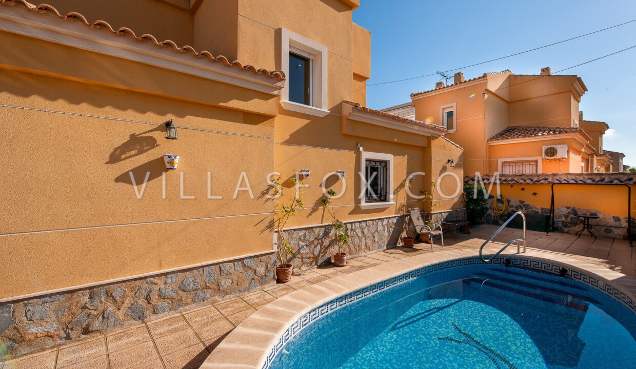 1059_el_galan_luxury_villa_with_pool_for_sale_from_villas_fox-07