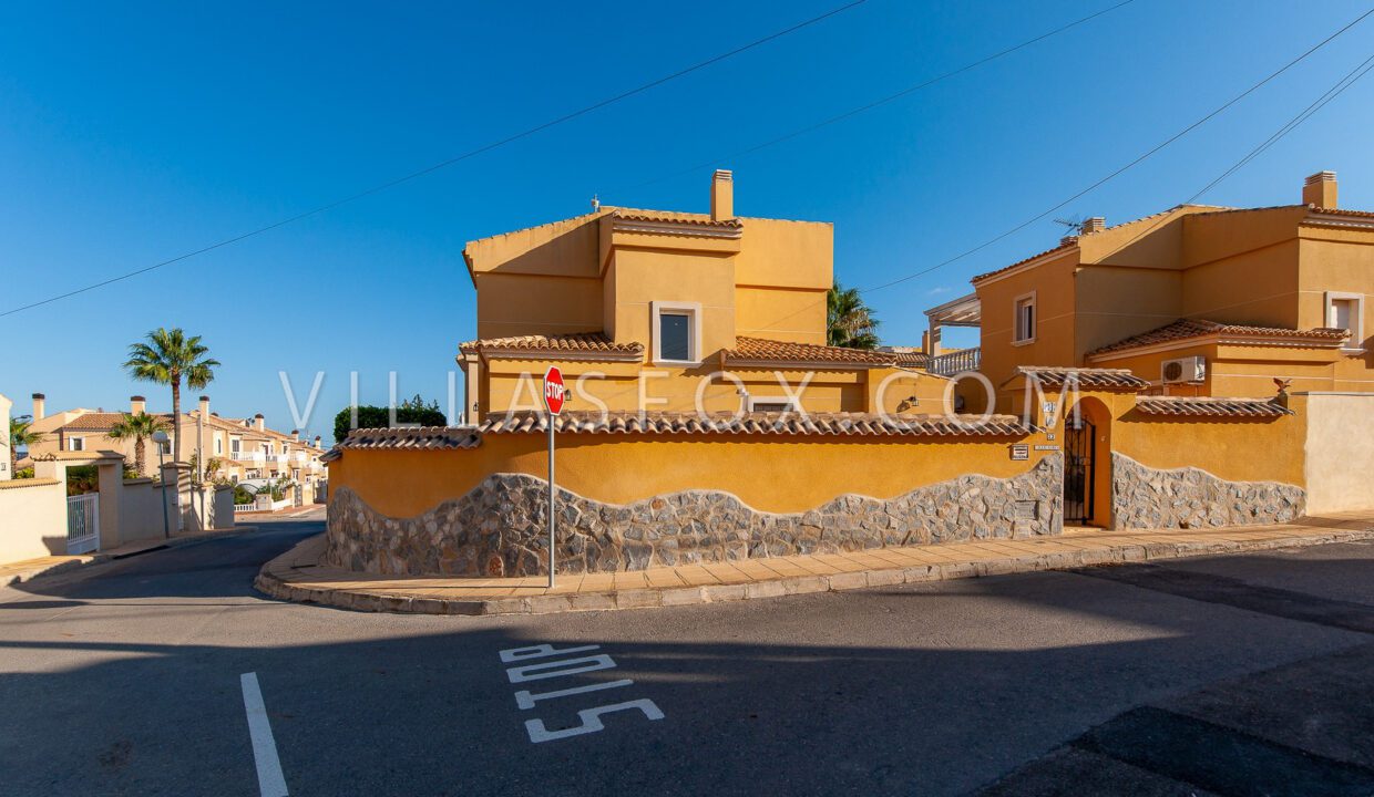 1059_el_galan_luxury_villa_with_pool_for_sale_from_villas_fox-34