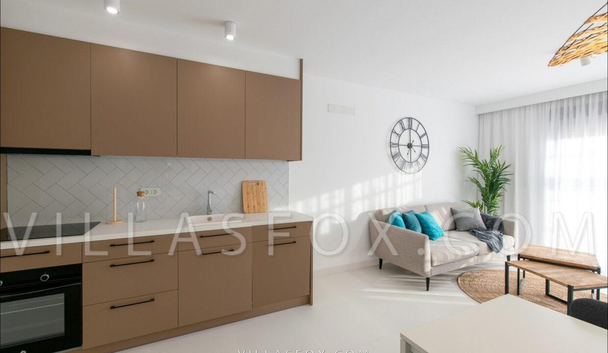 1079_7_san_miguel_de_salinas_apartment_in_town_centre_by_villas_fox_best_estate_agents_61d15125b6379