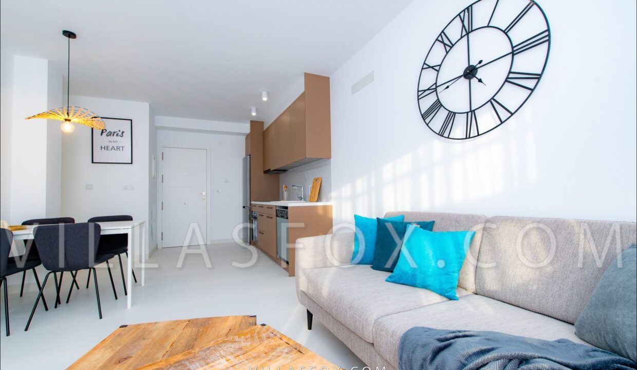 1079_9_san_miguel_de_salinas_apartment_in_town_centre_by_villas_fox_best_estate_agents_61d15125c7903