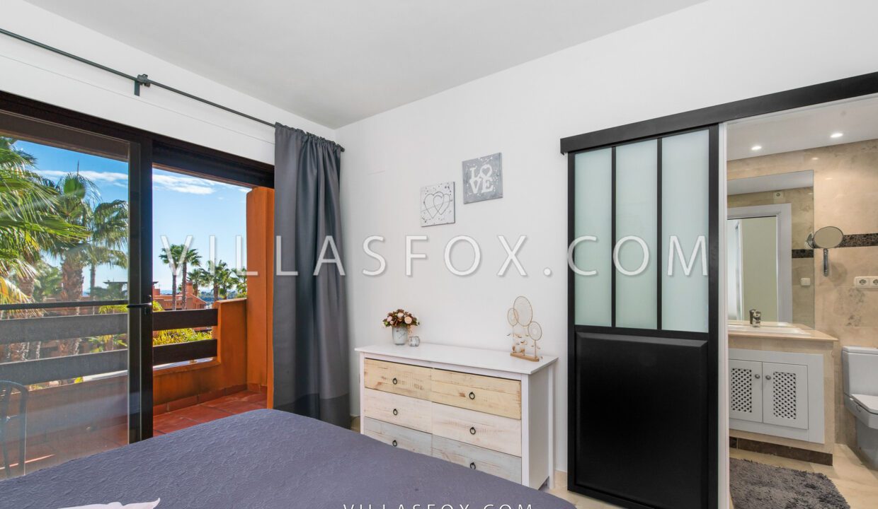 1081__dsc9127619f7cf40e949