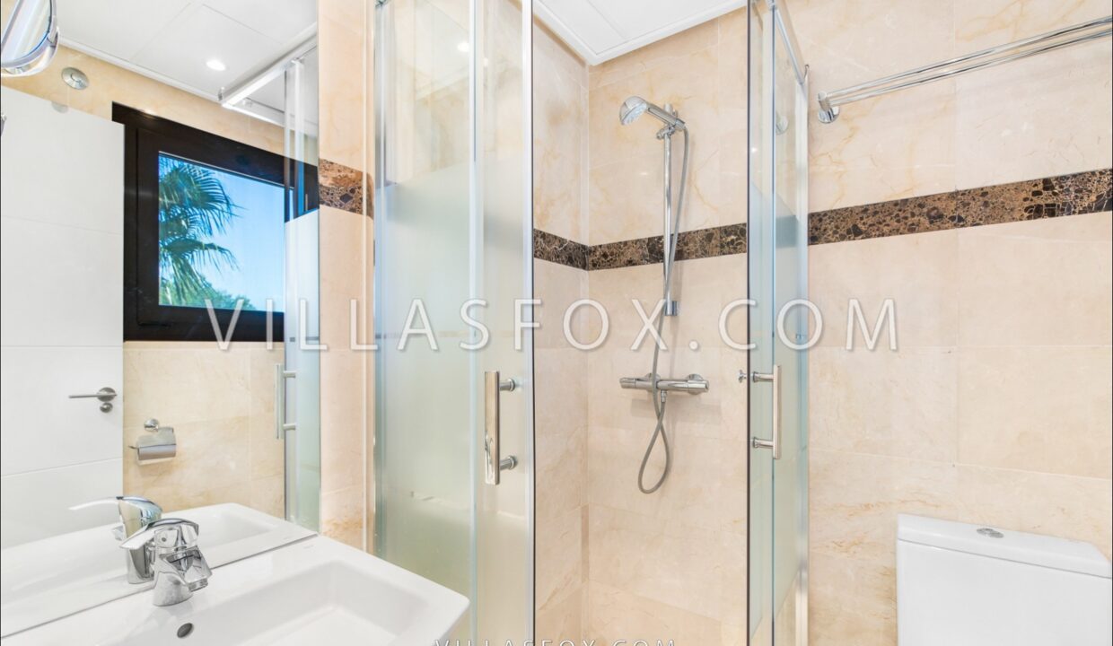 1081__dsc9167619f7cfce3d19