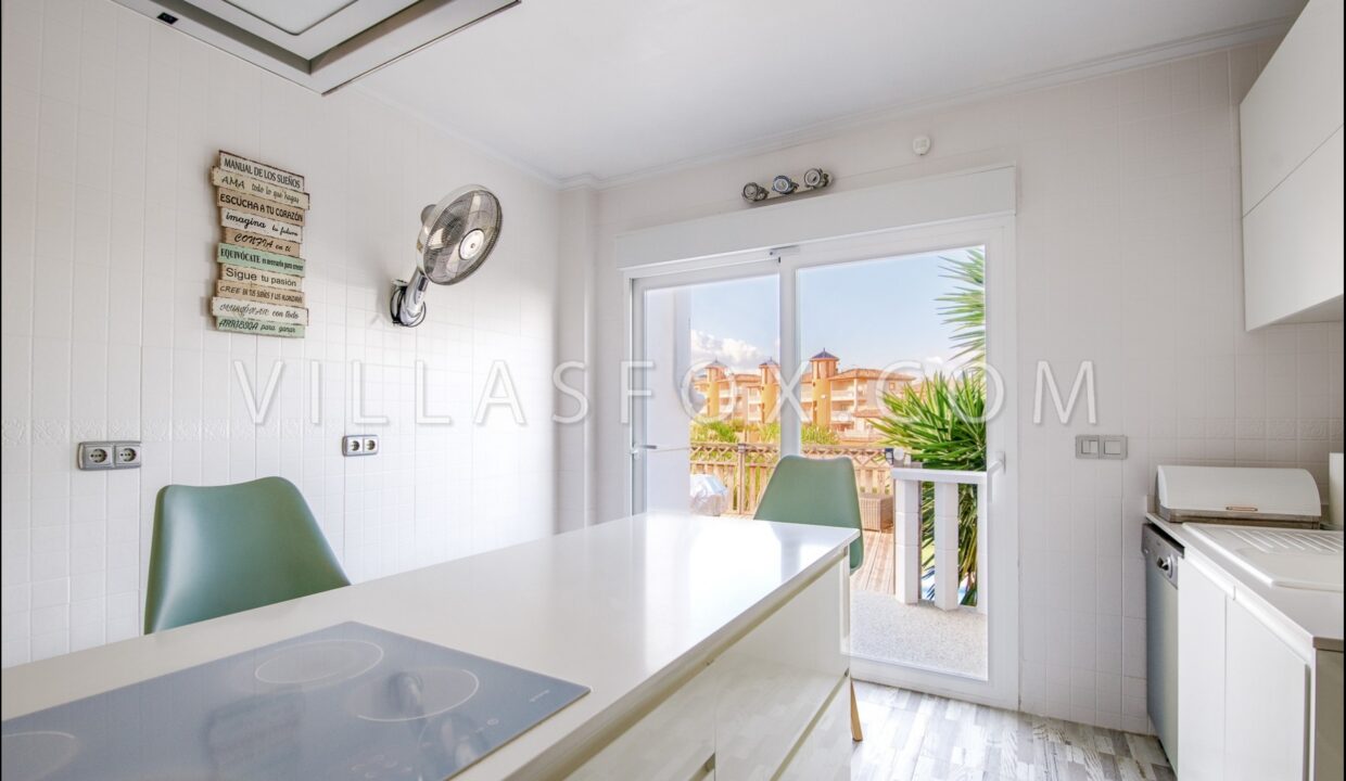 1108_1108_1_14_san_miguel_de_salinas_detached_villa_in_lomas_de_cabo_roig_by_villas_fox_best_estate_agents_