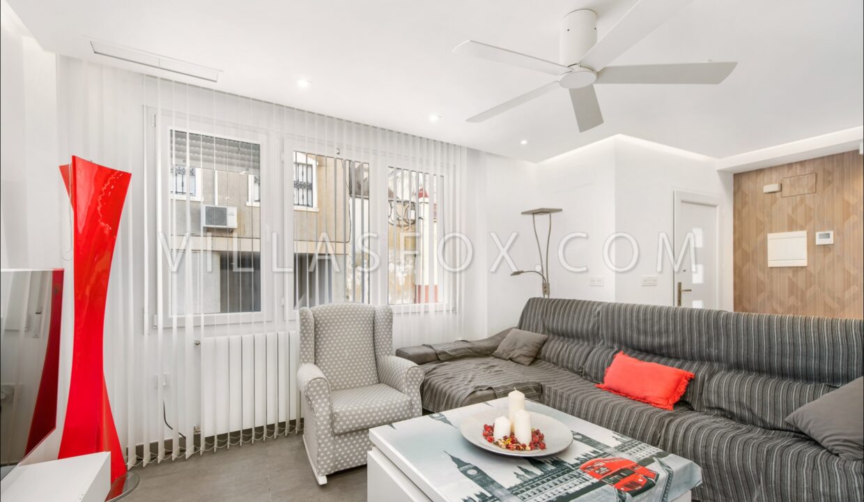 1113_san_miguel_de_salinas_modern_townhouse_town_centre_for_sale_a_la_venta_villas_fox-30