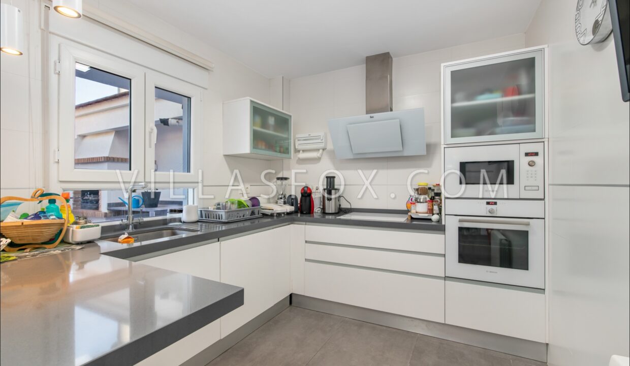 1113_san_miguel_de_salinas_modern_townhouse_town_centre_for_sale_a_la_venta_villas_fox-34