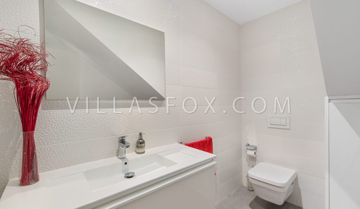 1113_san_miguel_de_salinas_modern_townhouse_town_centre_for_sale_a_la_venta_villas_fox-38