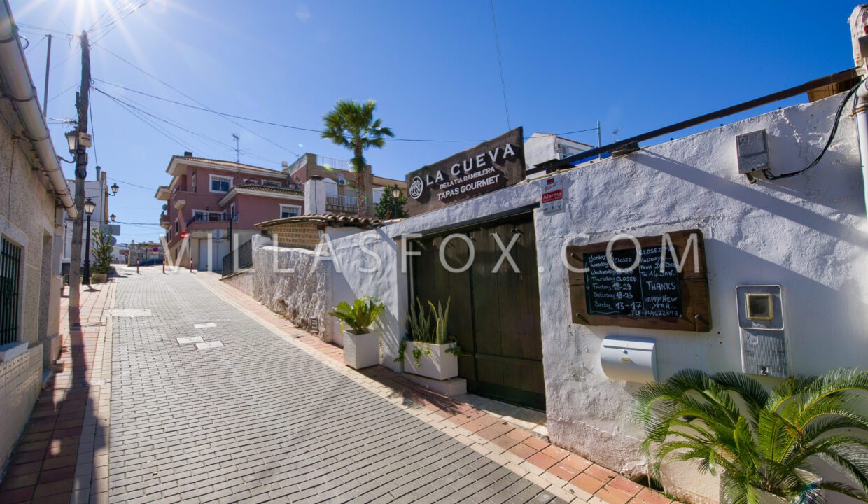 1113_san_miguel_de_salinas_modern_townhouse_town_centre_for_sale_a_la_venta_villas_fox-49