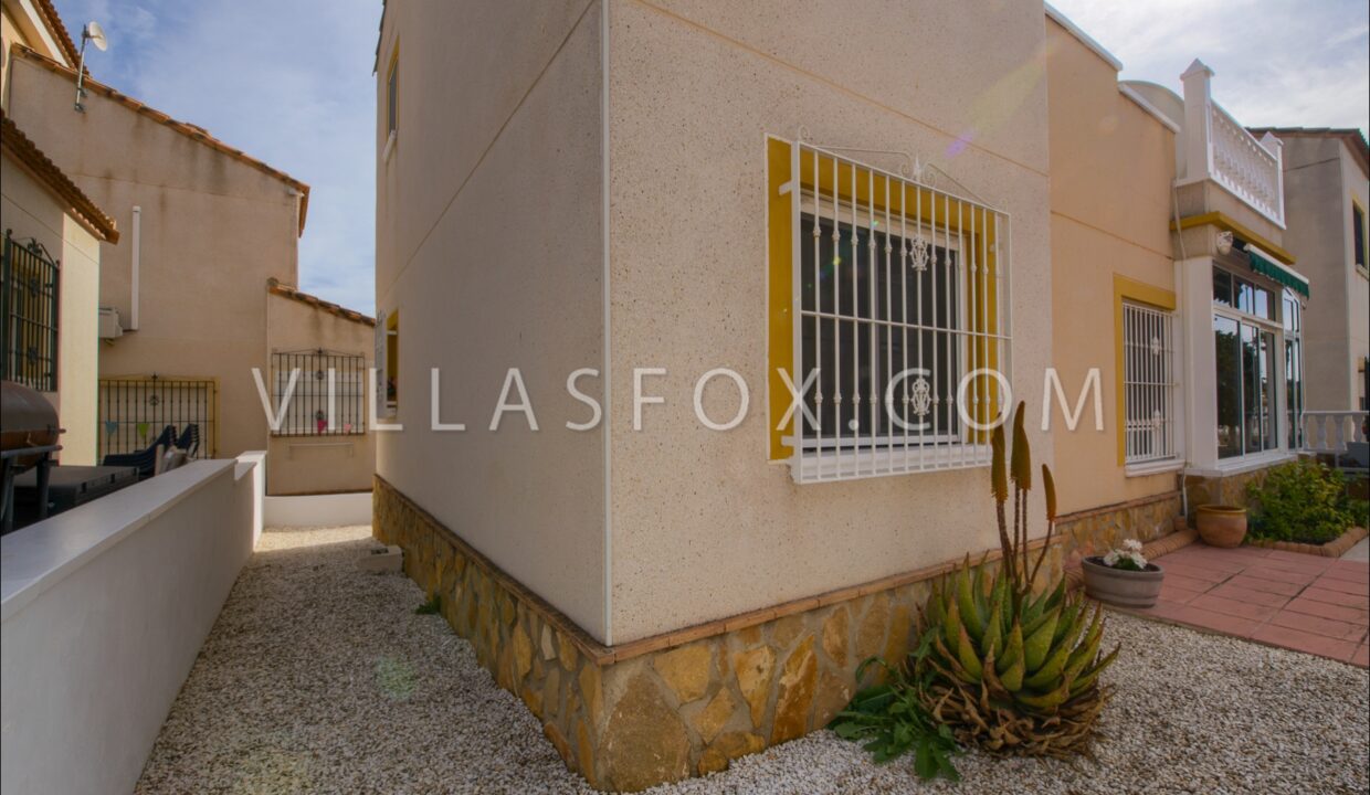 1117_lakeview_mansions_lo_rufete_villa_for_sale_villas_fox-07