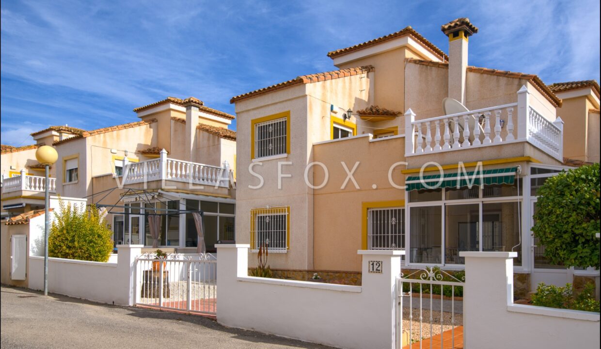 1117_lakeview_mansions_lo_rufete_villa_for_sale_villas_fox-10