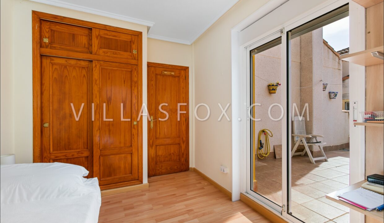 1117_lakeview_mansions_lo_rufete_villa_for_sale_villas_fox-23