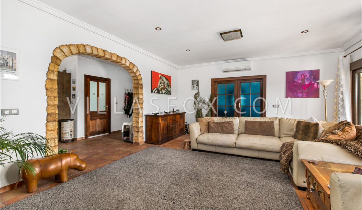 1120_1_orihuela_finca_bigastro_jacarilla_for_sale_villas_fox-05