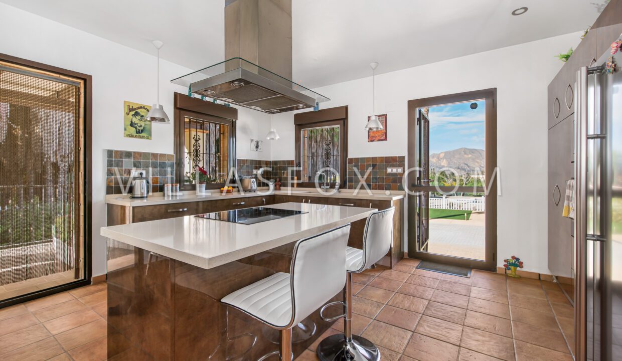 1120_1_orihuela_finca_bigastro_jacarilla_for_sale_villas_fox-07