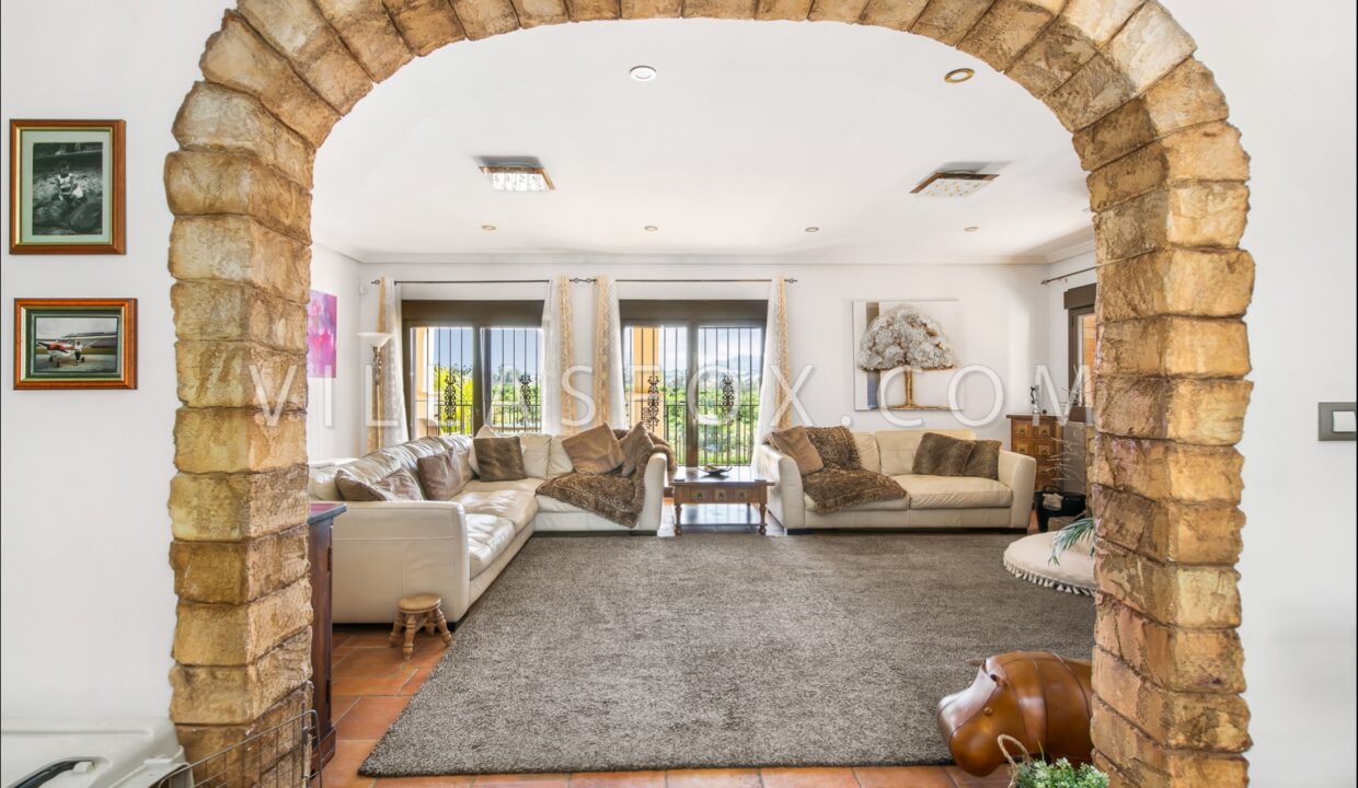 1120_1_orihuela_finca_bigastro_jacarilla_for_sale_villas_fox-12