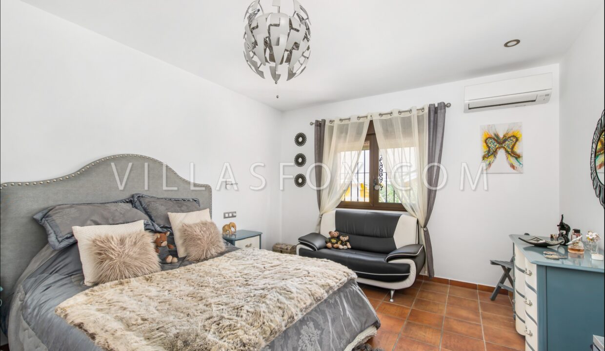 1120_1_orihuela_finca_bigastro_jacarilla_for_sale_villas_fox-28