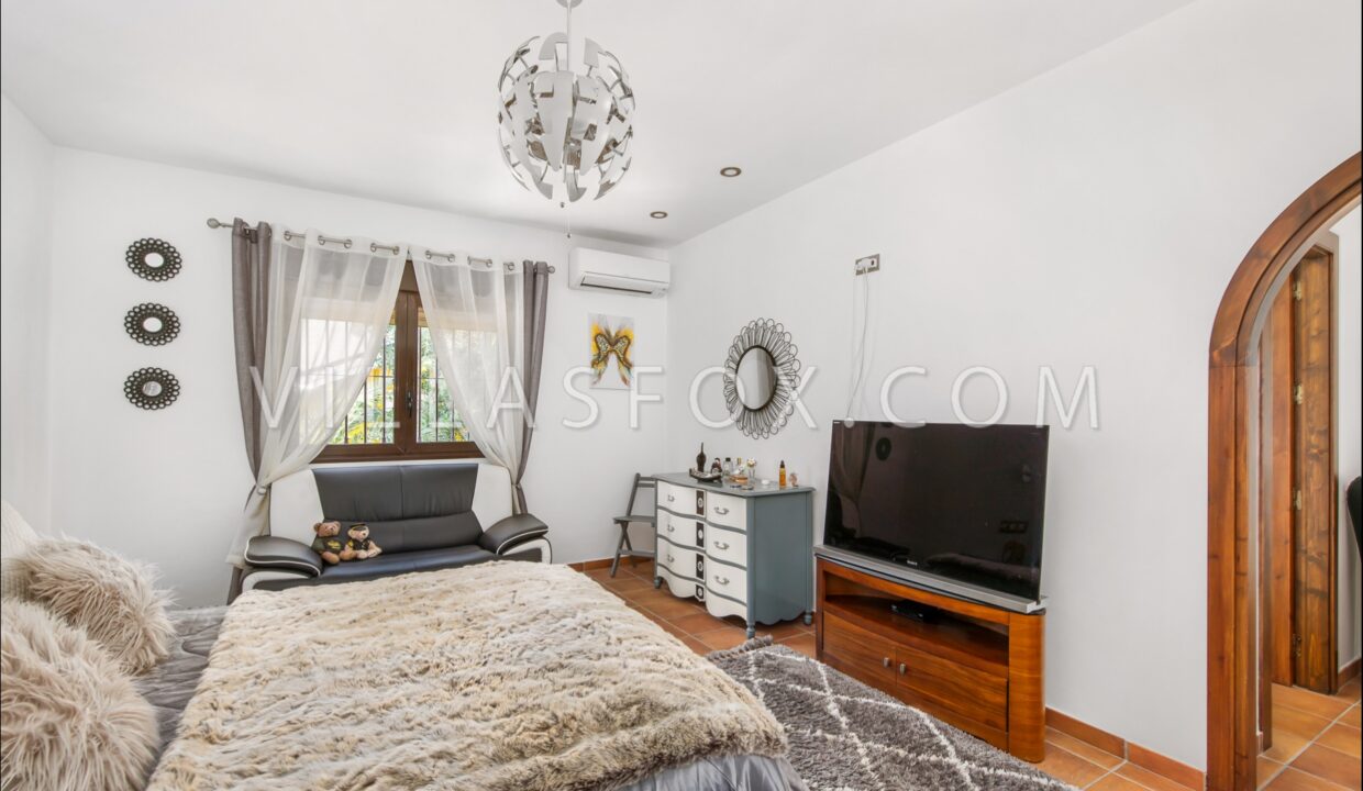 1120_1_orihuela_finca_bigastro_jacarilla_for_sale_villas_fox-29