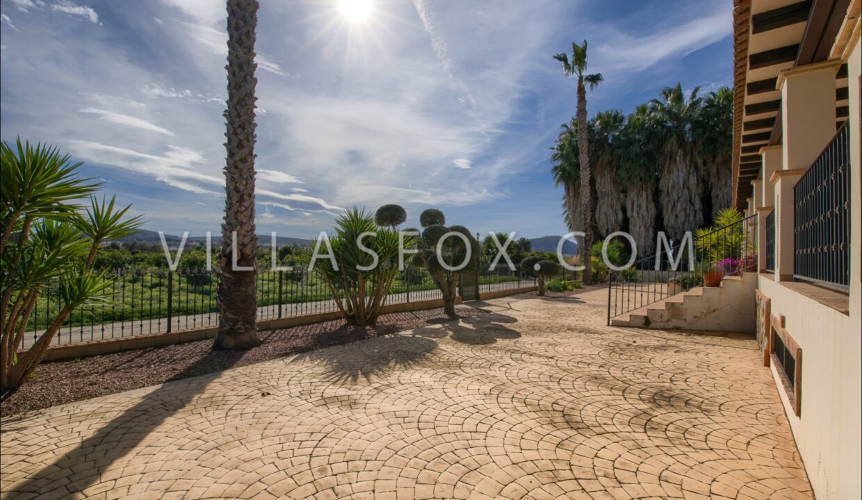 1120_1_orihuela_finca_bigastro_jacarilla_for_sale_villas_fox-55