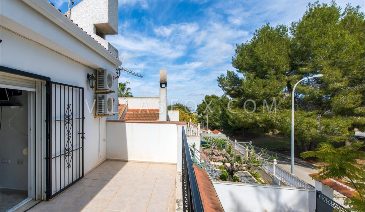 1124_las_comunicaciones_villa_for_sale_san_miguel_de_salinas-5