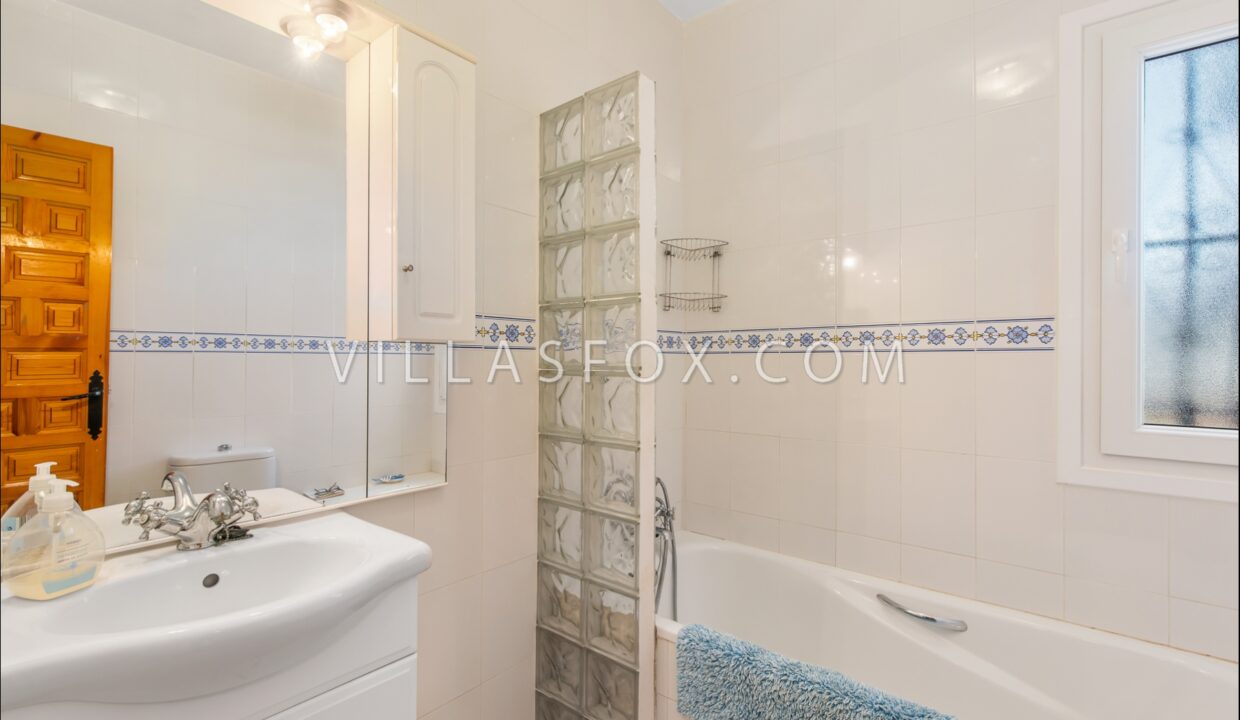 1124_las_comunicaciones_villas_for_sale_san_miguel_de_salinas-09