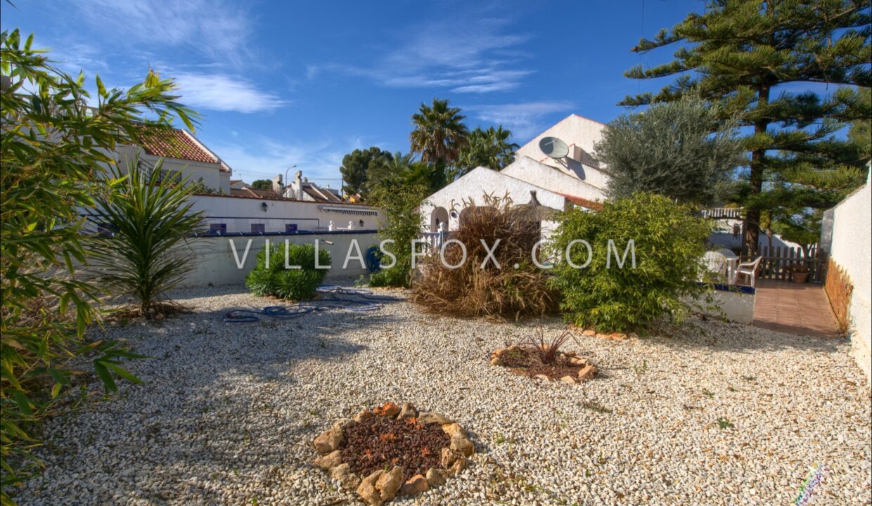 1124_las_comunicaciones_villas_for_sale_san_miguel_de_salinas-33