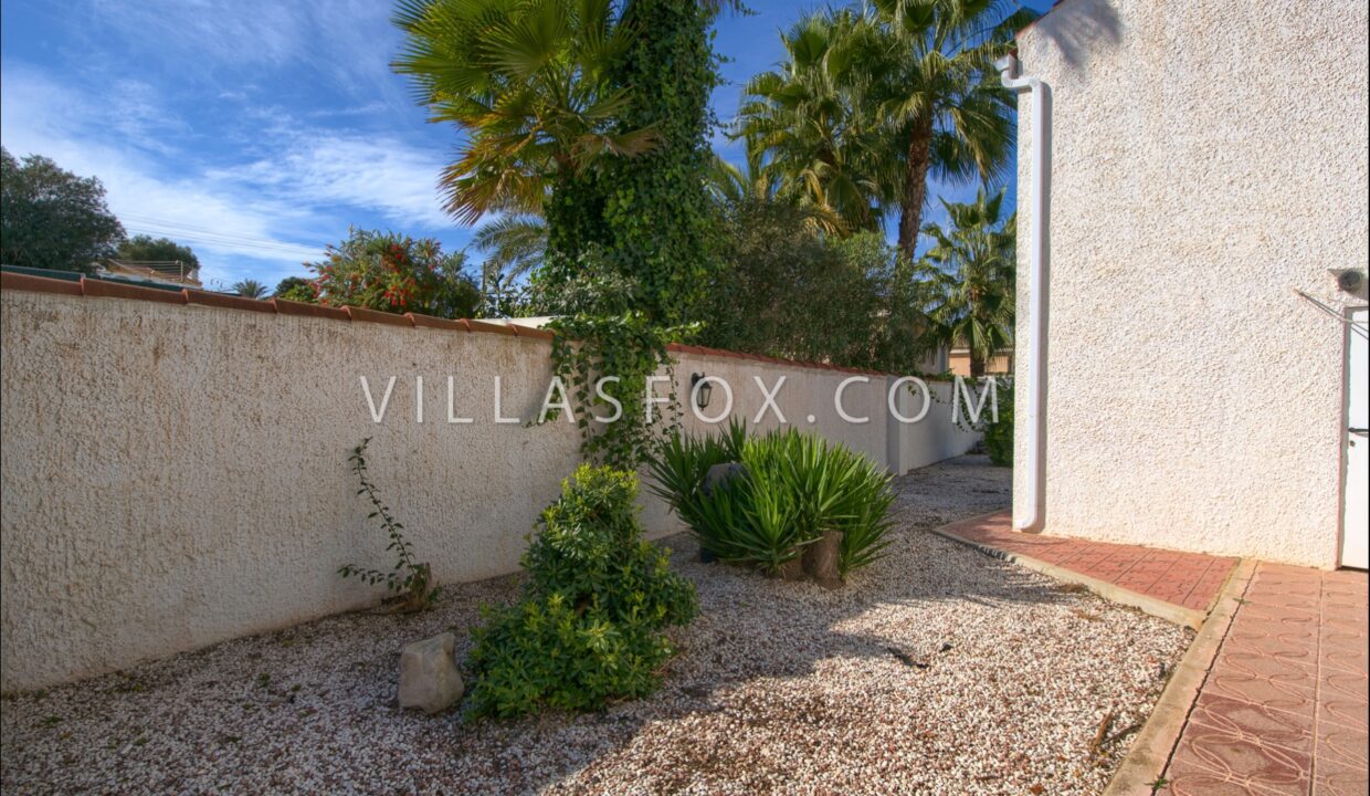 1124_las_comunicaciones_villas_for_sale_san_miguel_de_salinas-39