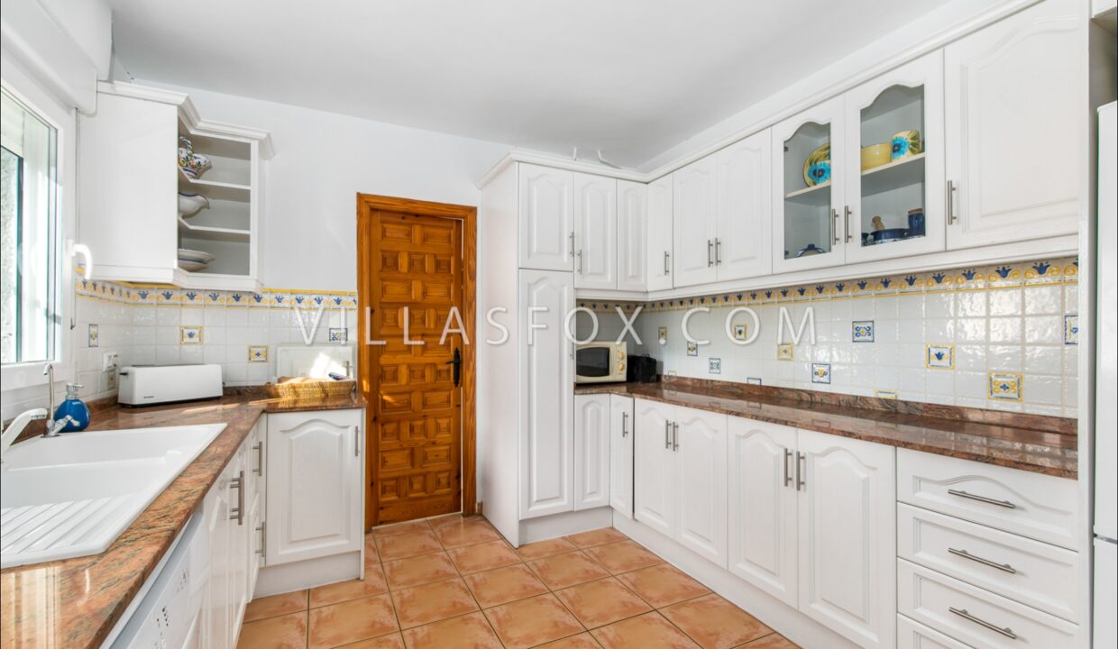1124_las_comunicaciones_villas_for_sale_san_miguel_de_salinas-55