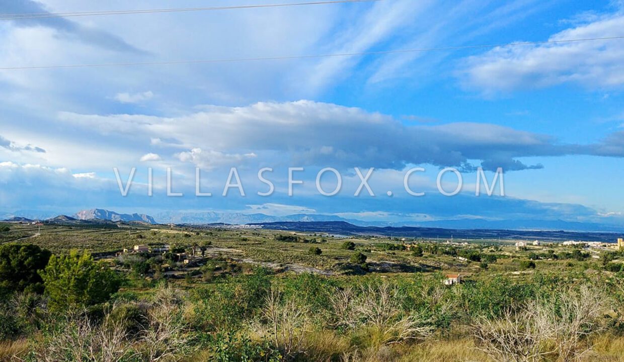 1125_villasmaria_view_of_san_miguel_de_salinas