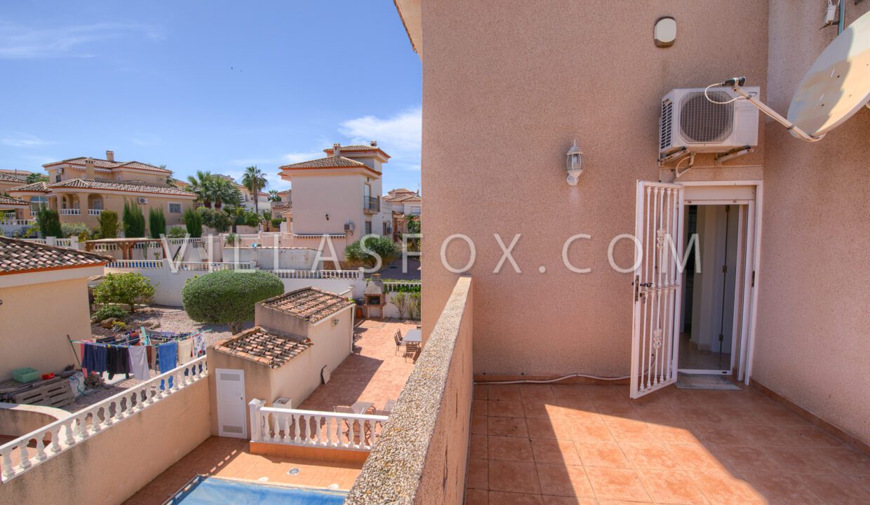 1132_torrestrella_villa_for_sale_las_comunicaciones_san_miguel_de_salinas_villas_fox-05