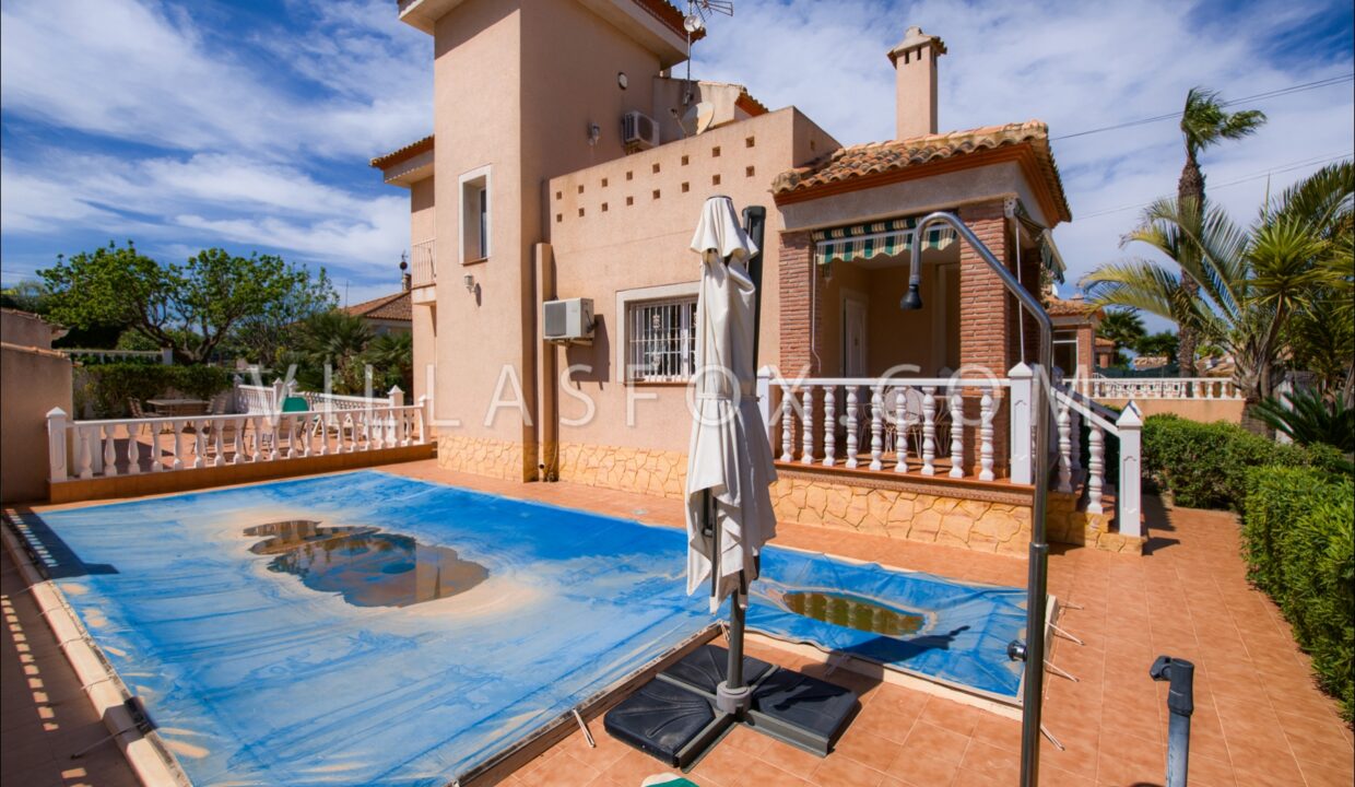 1132_torrestrella_villa_for_sale_las_comunicaciones_san_miguel_de_salinas_villas_fox-15