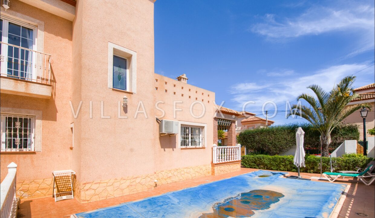 1132_torrestrella_villa_for_sale_las_comunicaciones_san_miguel_de_salinas_villas_fox-18