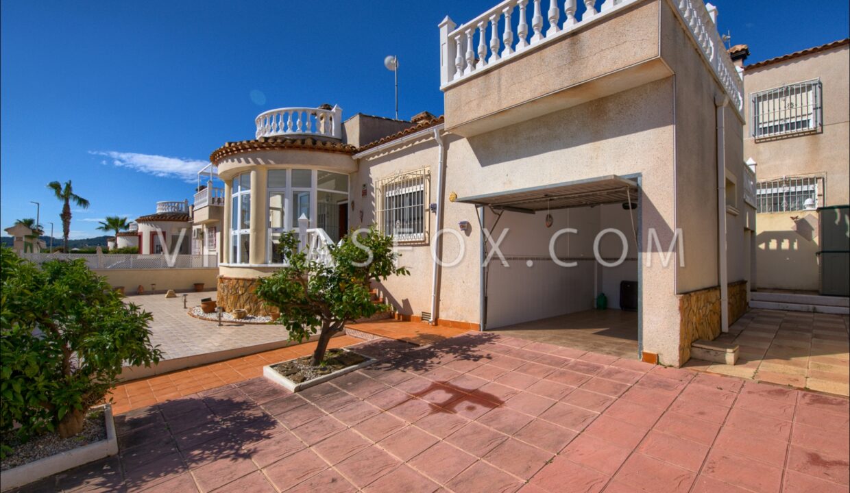 1133_lakeview_mansions_villa_for_sale_san_miguel_de_salinas-1