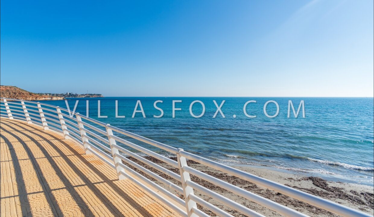 11341650298738CampoamortownhouseforsalenearseaAguamarina-7