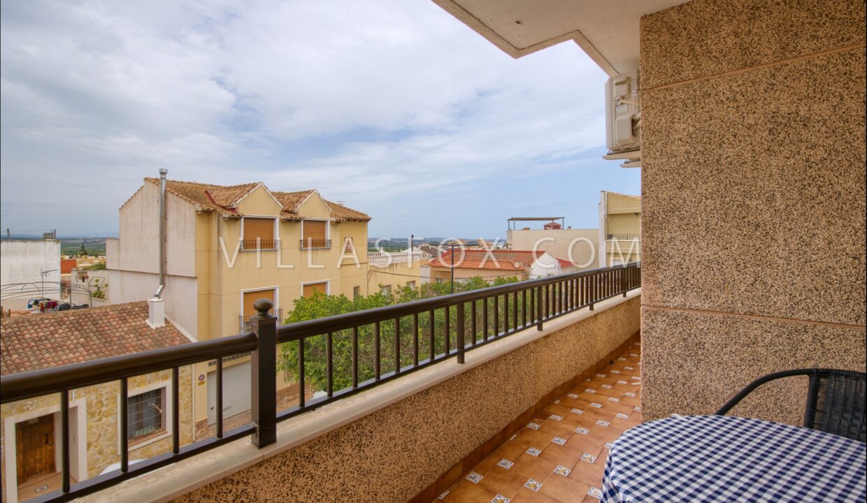 1134_san_miguel_de_salinas_large_3-bedroom_apartment_for_sale_from_villas_fox-04