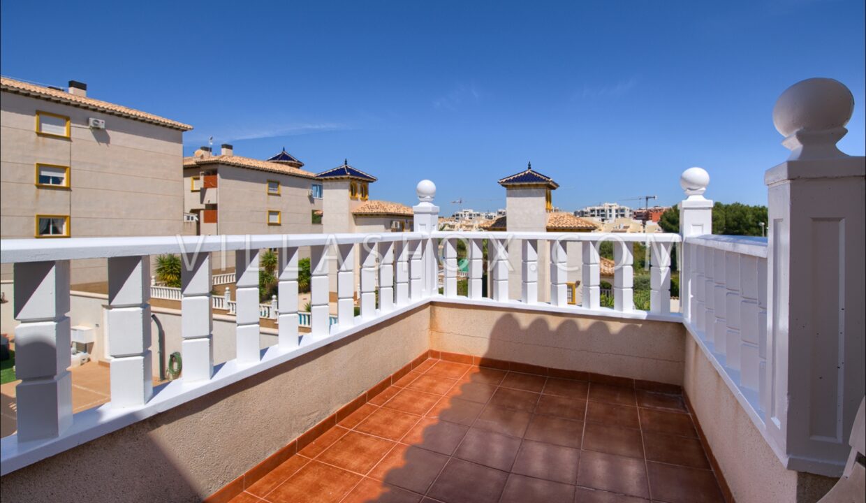 1138_pinada_golf_villamartin_luxury_detached_villa_for_sale_with_garage-13