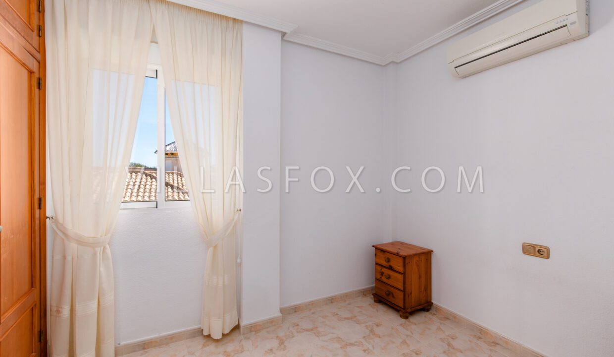 1138_pinada_golf_villamartin_luxury_detached_villa_for_sale_with_garage-15