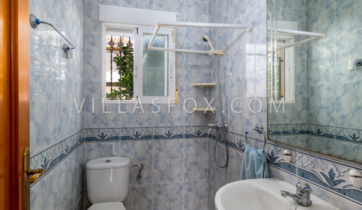 1138_pinada_golf_villamartin_luxury_detached_villa_for_sale_with_garage-23