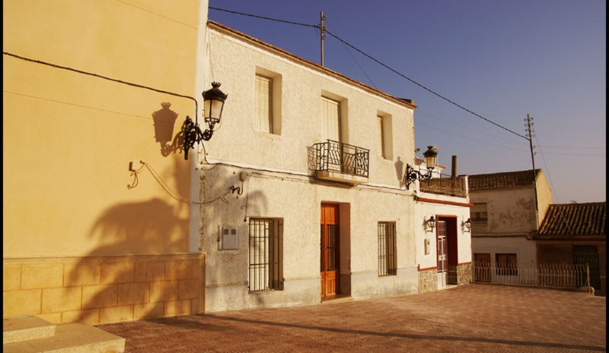 11411651496351church_street_torremendo