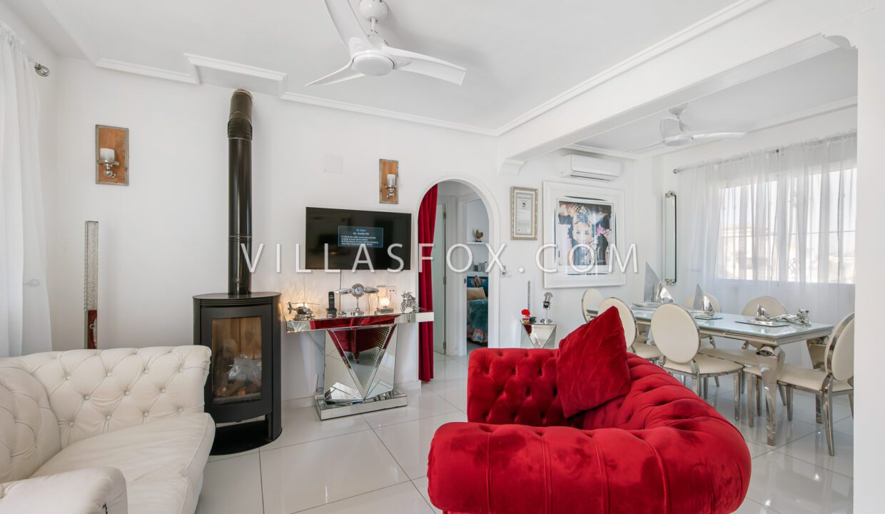 1141_lakeview_mansions_lo_rufete_refurbished_detached_villa_with_pool_and_garage-02