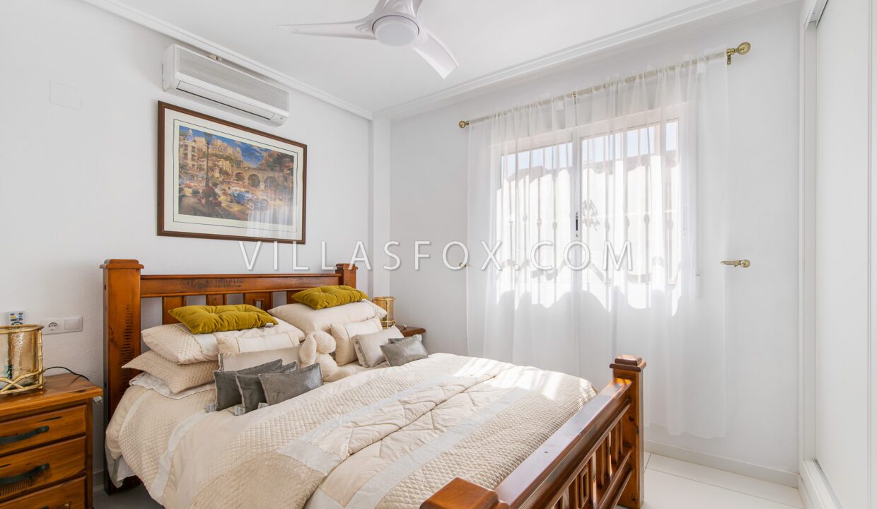 1141_lakeview_mansions_lo_rufete_refurbished_detached_villa_with_pool_and_garage-10