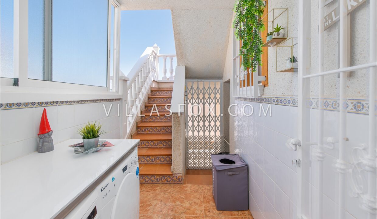 1141_lakeview_mansions_lo_rufete_refurbished_detached_villa_with_pool_and_garage-19