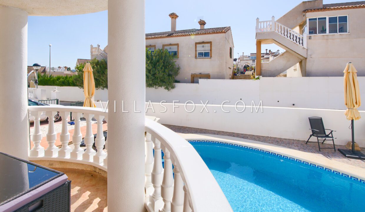 1141_lakeview_mansions_lo_rufete_refurbished_detached_villa_with_pool_and_garage-43