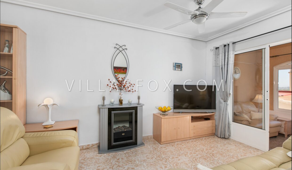 1144_balcon_de_la_costa_blanca_san_miguel_de_salinas_home_with_garden_for_sale-09