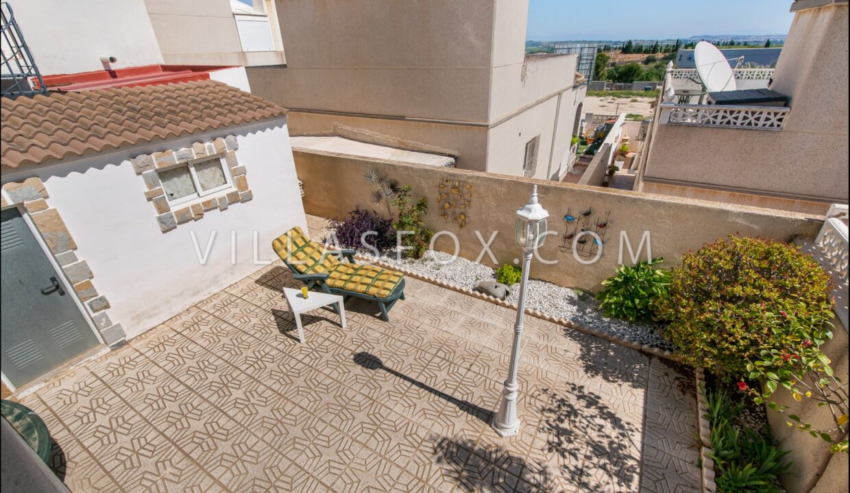 1144_balcon_de_la_costa_blanca_san_miguel_de_salinas_home_with_garden_for_sale-18