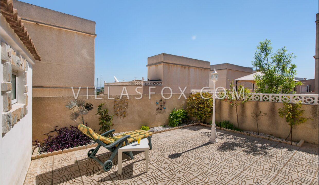 1144_balcon_de_la_costa_blanca_san_miguel_de_salinas_home_with_garden_for_sale-27