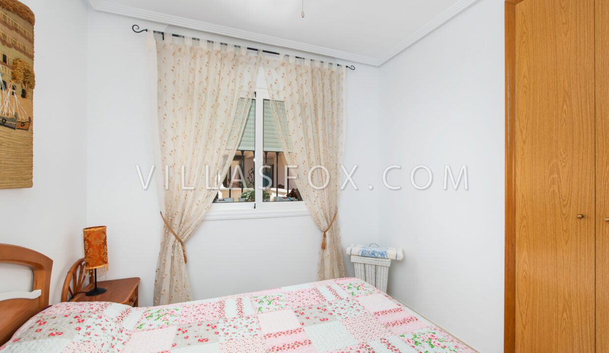 1146_balcon_de_la_costa_blanca_san_miguel_de_salinas_home_with_garden_for_sale-48