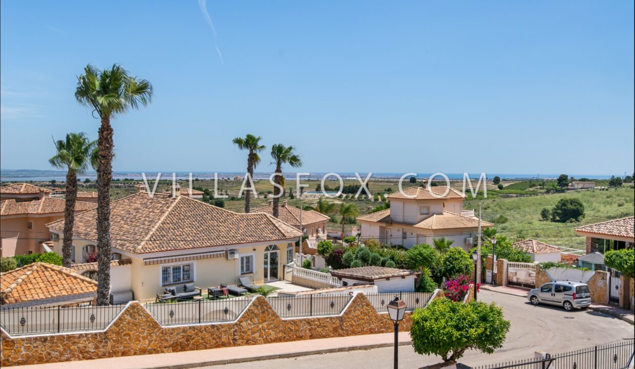 1154_torrestrella_villa_for_sale_san_miguel_de_salinas-08